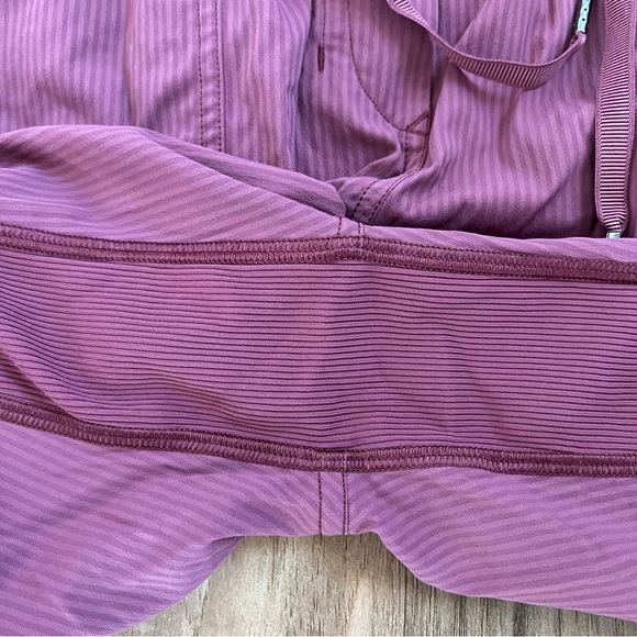 🦊Lululemon Dance Studio Crop - Picture 6 of 8